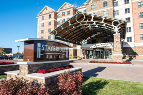  Staybridge Suites Albany Wolf Rd-Colonie Center, an IHG Hotel  Олбани